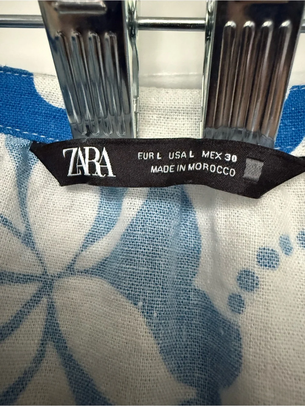 Zara Blue & White Floral Henley Blouse - Picture 2 of 5